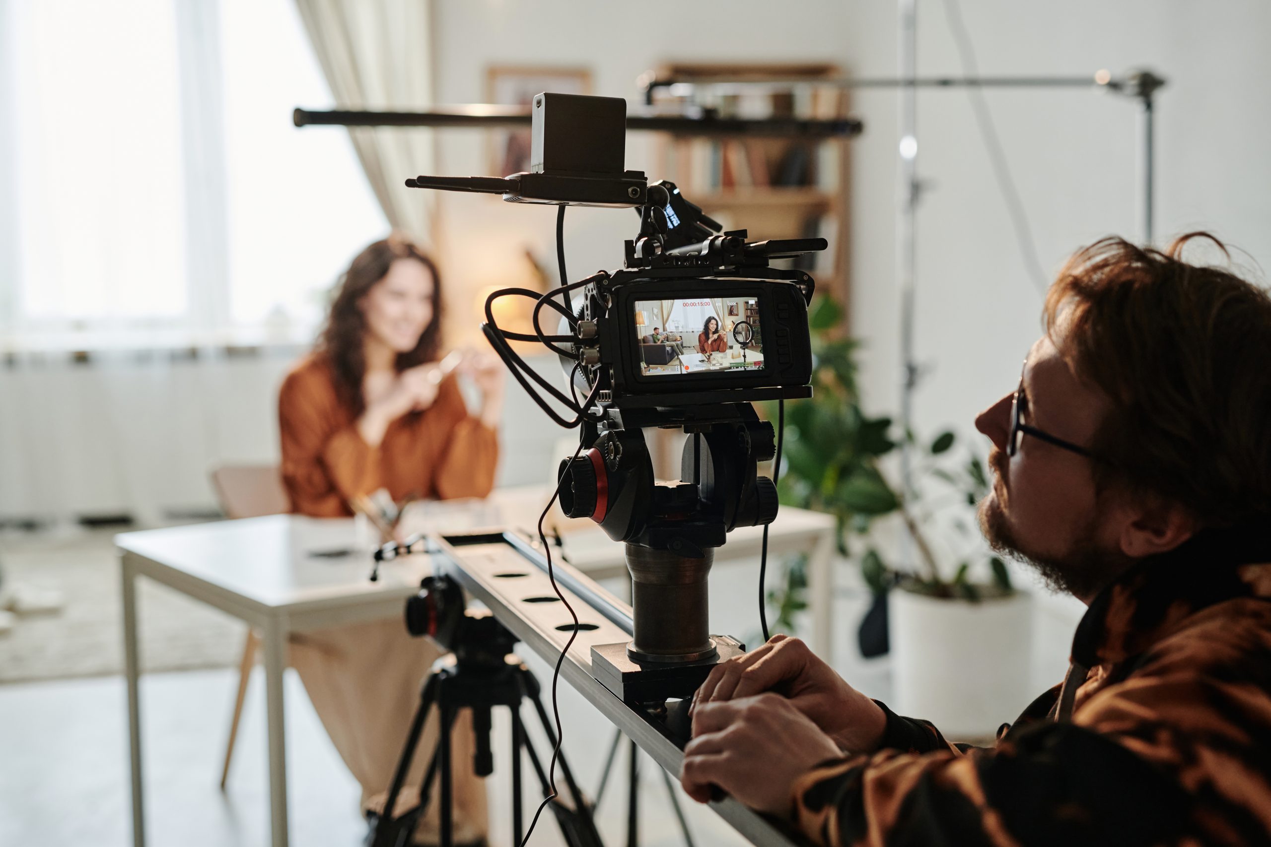 How to Make a Highly-Converting Product Demo Video » Global Media Desk Blog